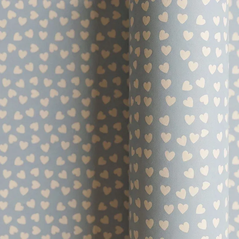 Rollo Papel de Regalo 70 cm x 2 m Azul Pastel con Corazones