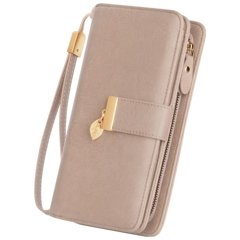 Large Number of Compartments, Leather Purse