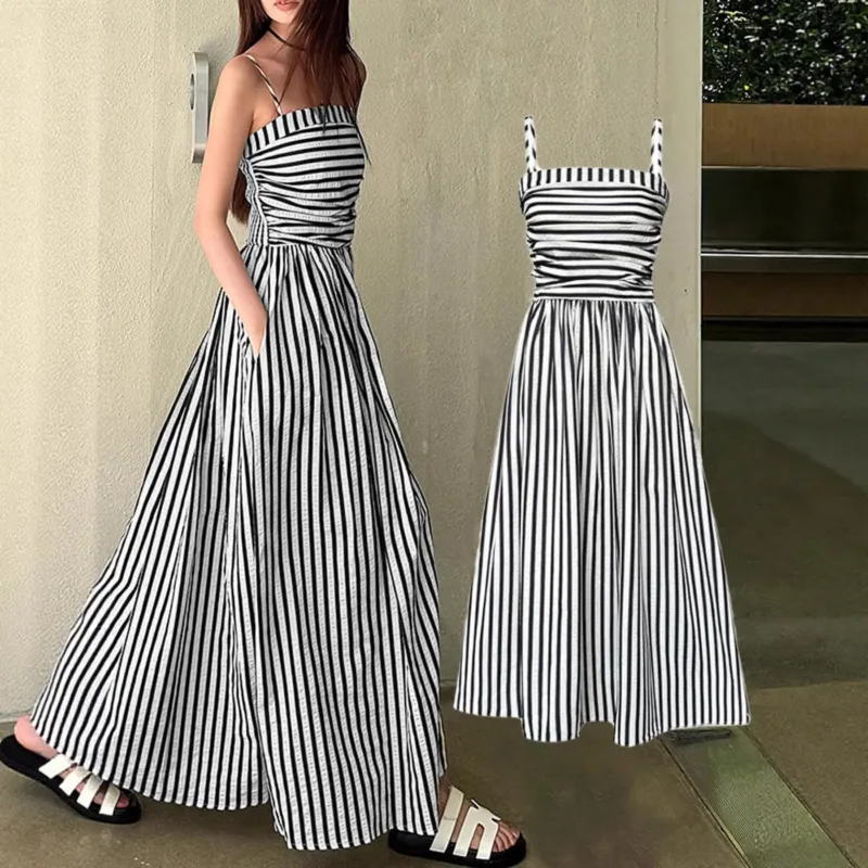 Damen Maxikleid mit schmalen Trägern und raffinierten Falten – Valéora