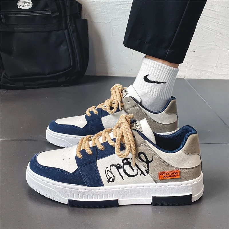 Damen Sneakers mit schnürbarem Design und strapazierfähigem Obermaterial – Névara