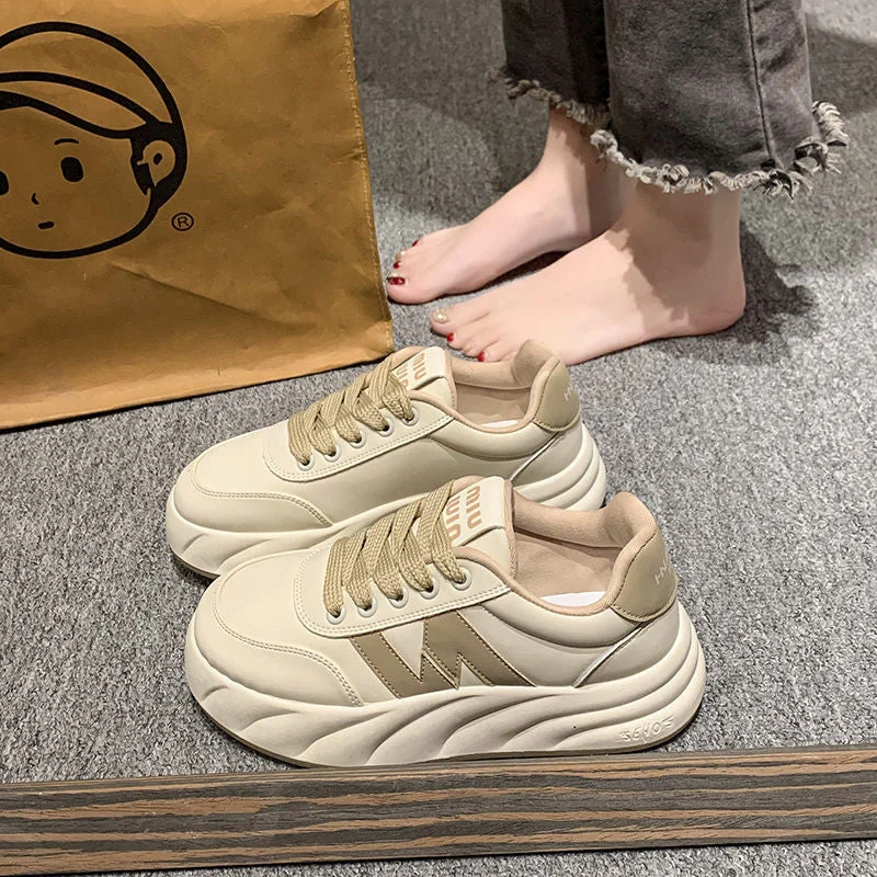 Damen modische Sneaker mit einzigartiger Sohlenstruktur und atmungsaktivem Obermaterial – Névara
