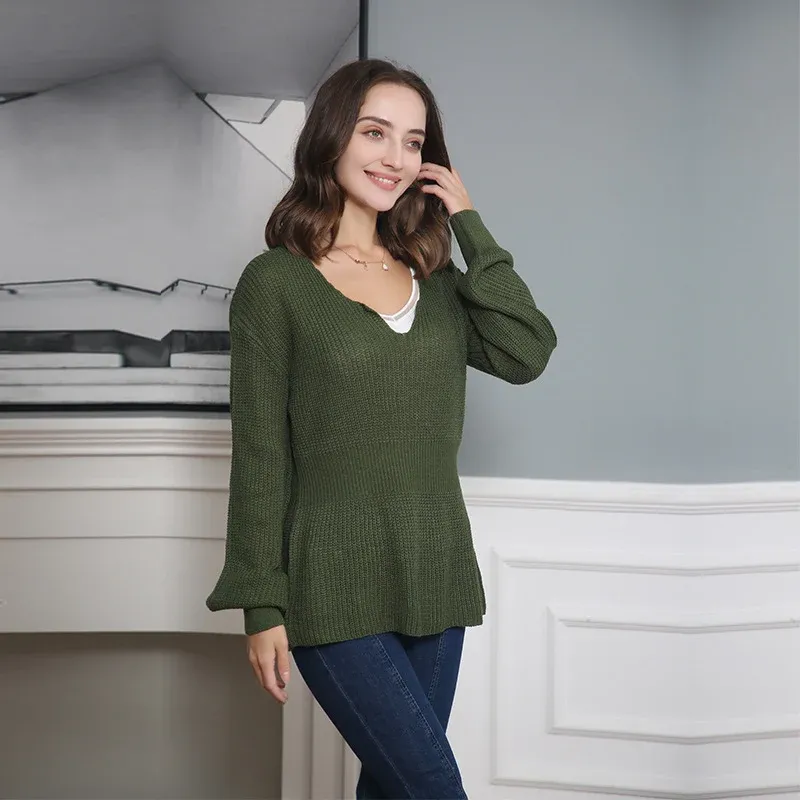Damen Lockerer Feinstrick-Pullover mit V-Notch-Ausschnitt, Tailliertem Rippbund und Ballonärmeln Echo Archiv